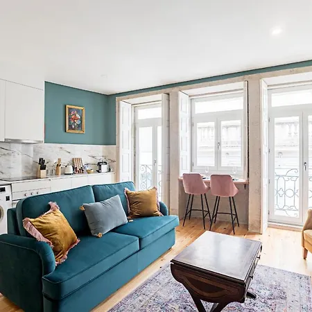 Turquoise Flat W Ac & Balcony By Lovelystay * Porto
